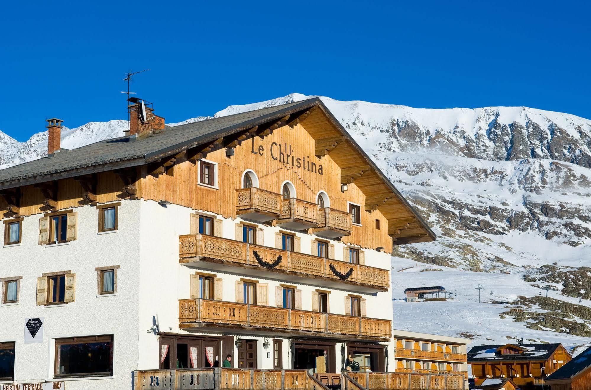 Madame Vacances Hotel Le Christina Alpe d'Huez Exterior photo